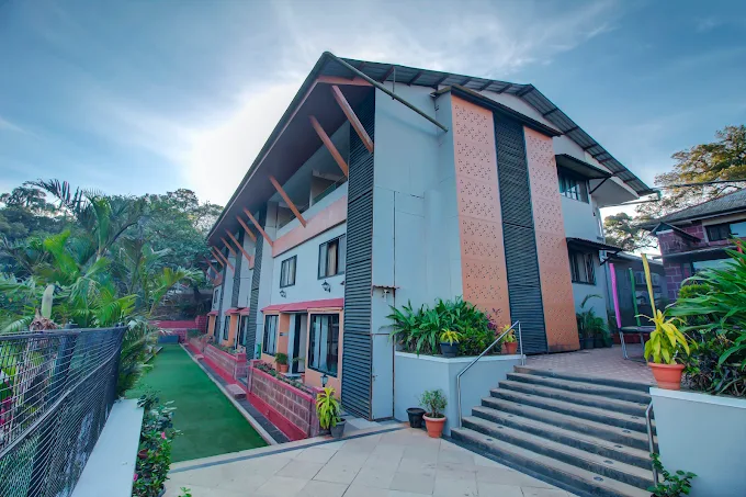 BHARAT HOTEL MAHABALESHWAR